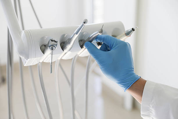 Professional Wisdom Tooth Removal technician working in St. Helena, CA